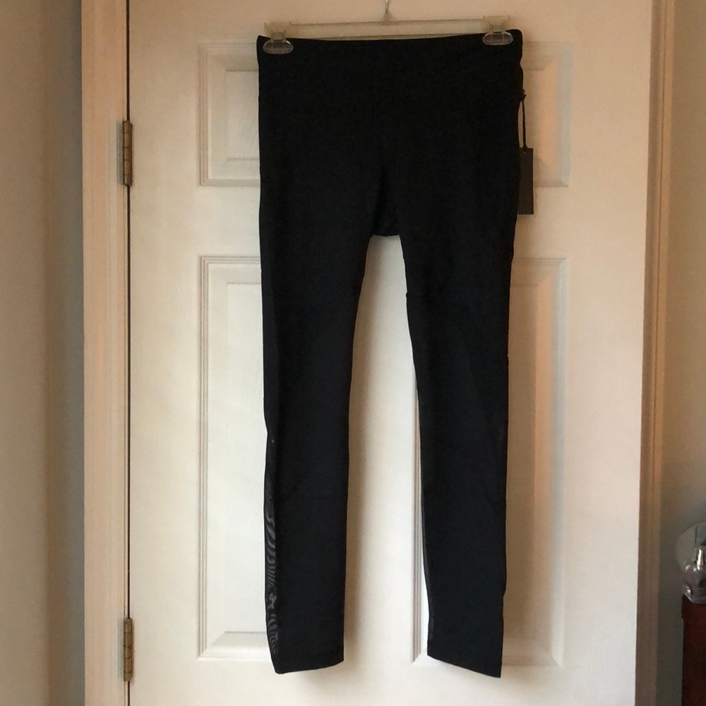 NWT Performance Legging